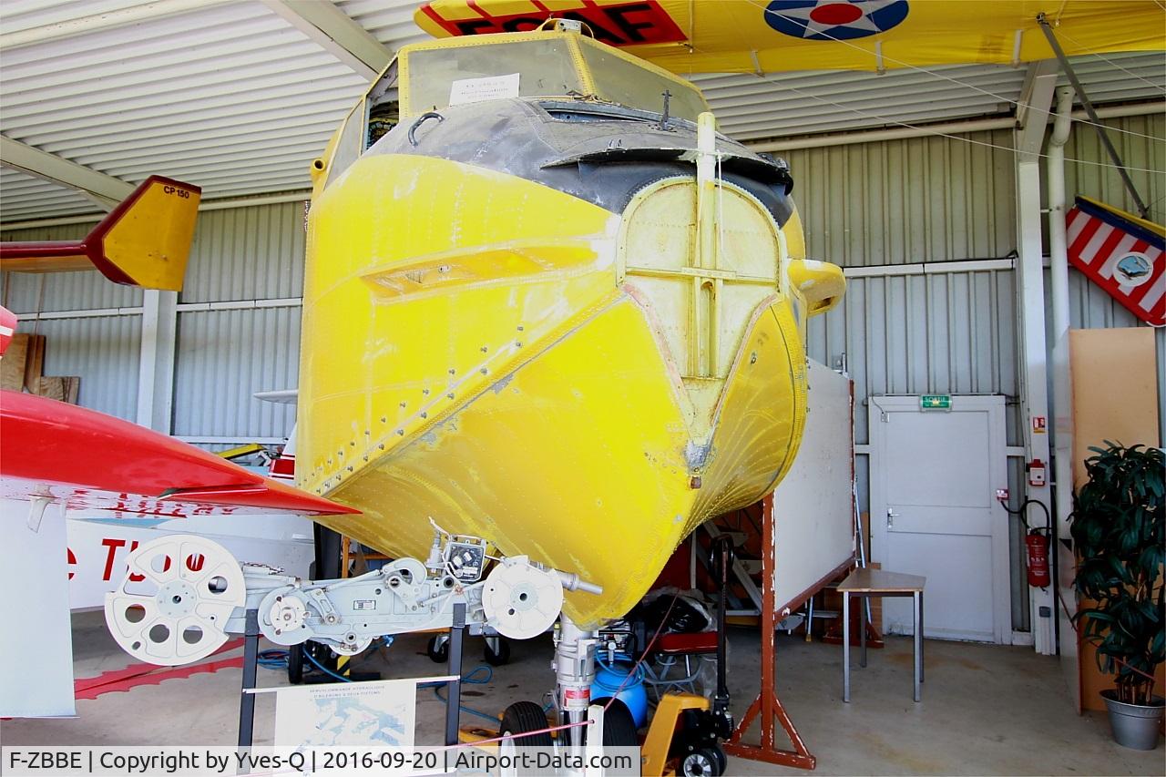 F-ZBBE, 1969 Canadair CL-215-I (CL-215-1A10) C/N 1005, Canadair CL-215, Airframe nose under restoration at Historic Seaplane Museum at Biscarrosse