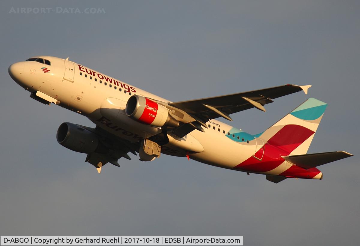 D-ABGO, 2008 Airbus A319-112 C/N 3689, Eurowings early morning take off to HAM