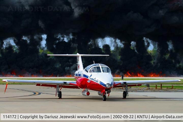 114172, Canadair CT-114 Tutor C/N 1172, CAF CT-114 Tutor 114172 C/N 1172 from Snowbirds Demo Team 15 Wing CFB Moose Jaw, SK