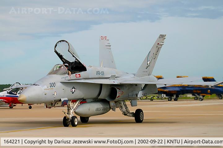 164221, 1991 McDonnell Douglas F/A-18C Hornet C/N 0984, F/A-18C Hornet 164221 AG-300 from VFA-136 