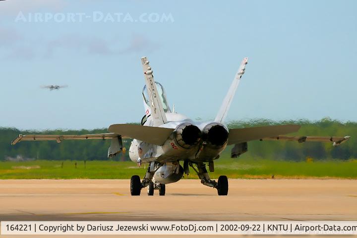 164221, 1991 McDonnell Douglas F/A-18C Hornet C/N 0984, F/A-18C Hornet 164221 AG-300 from VFA-136 