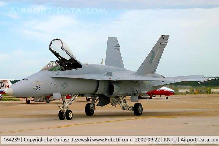 164239, McDonnell Douglas F/A-18C Hornet C/N 1002, F/A-18C Hornet 164239 AD-312 from VFA-106 