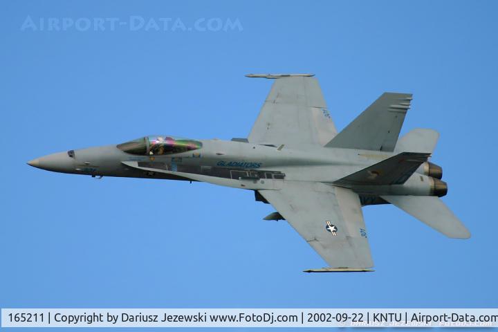 165211, McDonnell Douglas F/A-18C Hornet C/N 1384/C436, F/A-18C Hornet 165211 AD-301 from VFA-106 'Gladiators' NAS Oceana, VA