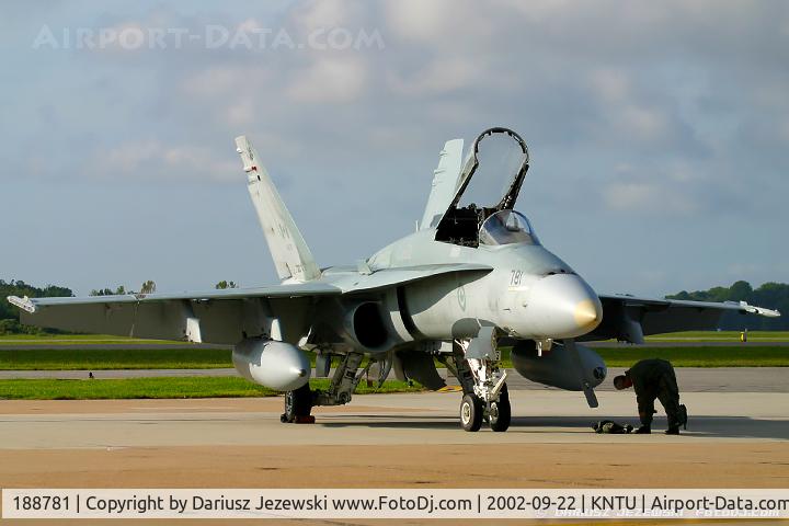 188781, 1987 McDonnell Douglas CF-188A Hornet C/N 0556/A464, CAF CF-188 Hornet 188781  from 425 TFS 