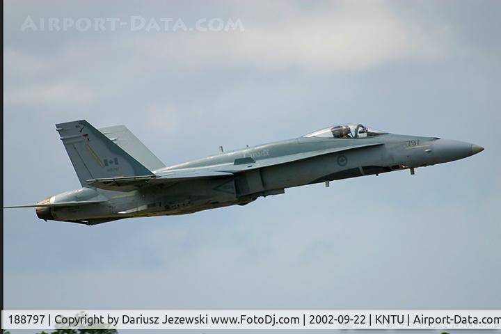 188797, 1987 McDonnell Douglas CF-188A Hornet C/N 0661/A540, CAF CF-188 Hornet 188797  from 425 TFS 