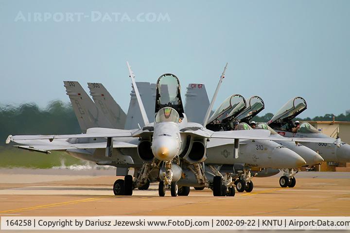 164258, 1991 McDonnell Douglas F/A-18C Hornet C/N 1021/C239, F/A-18C Hornet 164258 AG-311 from VFA-136 'Knighthawks' NAS Oceana, VA