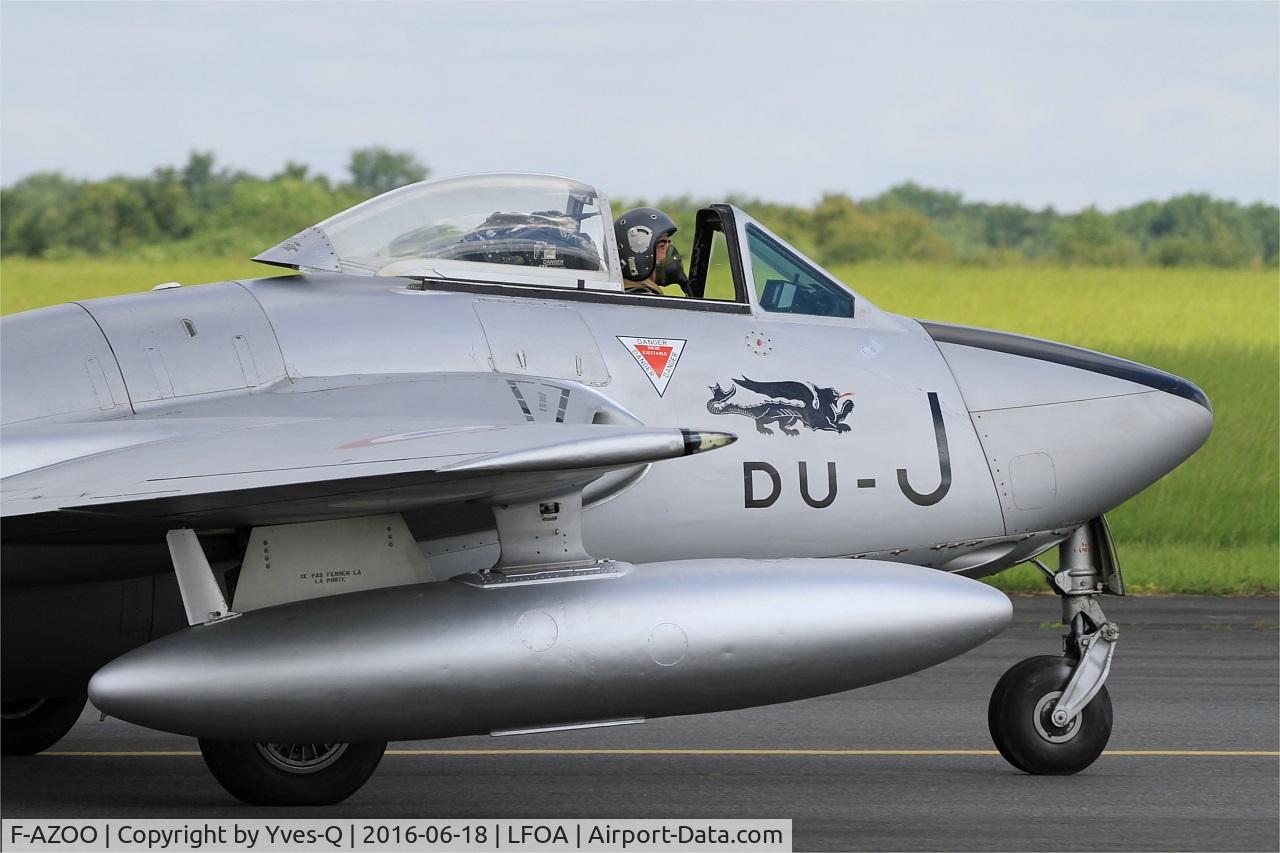 F-AZOO, De Havilland (FFA) Vampire FB.6 (DH-100) C/N 636, De Havilland (FFA) Vampire FB.6 (DH-100), Taxiing to flight line, Avord Air Base 702 (LFOA) Open day 2016
