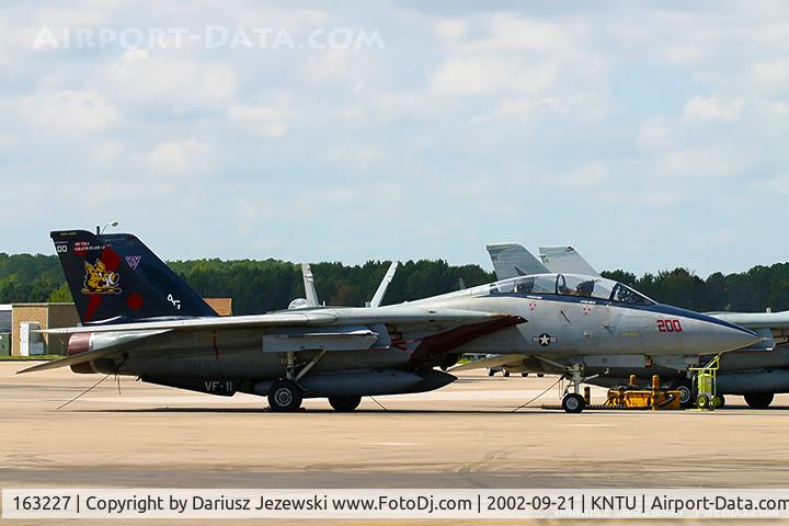 163227, Grumman F-14B Tomcat Tomcat C/N 588, F-14B Tomcat 163227 AG-200 from VF-11 'Red Rippers' NAS Oceana, VA