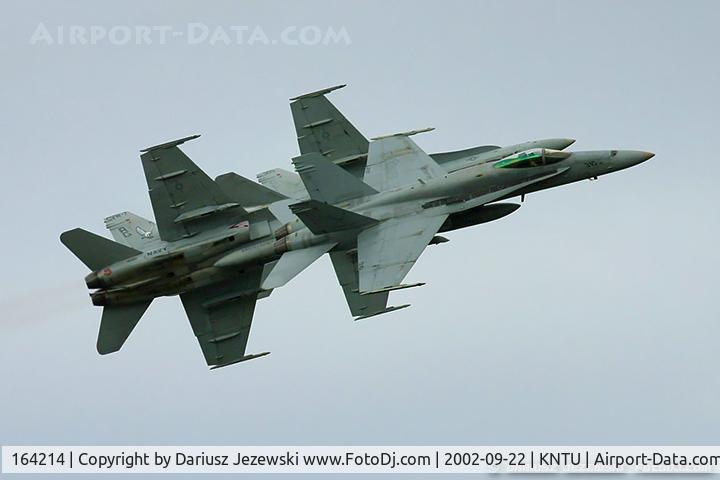 164214, McDonnell Douglas F/A-18C Hornet C/N 977/C205, F/A-18C Hornet 164214 AG-310 from VFA-136 