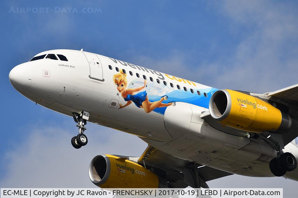 EC-MLE, 2016 Airbus A320-232 C/N 7109, Vueling (25 years Disneyland Livery) VY1227 from Palma de Mallorca (PMI) landing runway 23