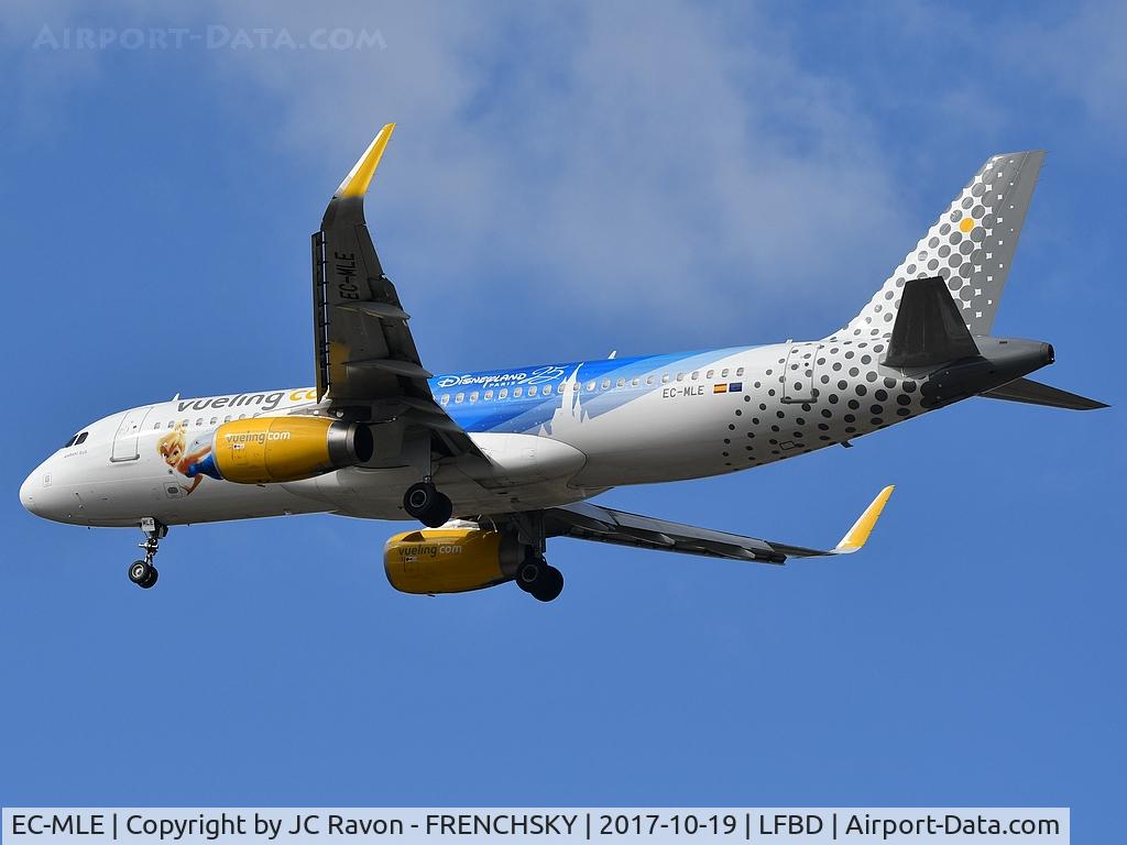 EC-MLE, 2016 Airbus A320-232 C/N 7109, Vueling (25 years Disneyland Livery) VY1227 from Palma de Mallorca (PMI) landing runway 23
