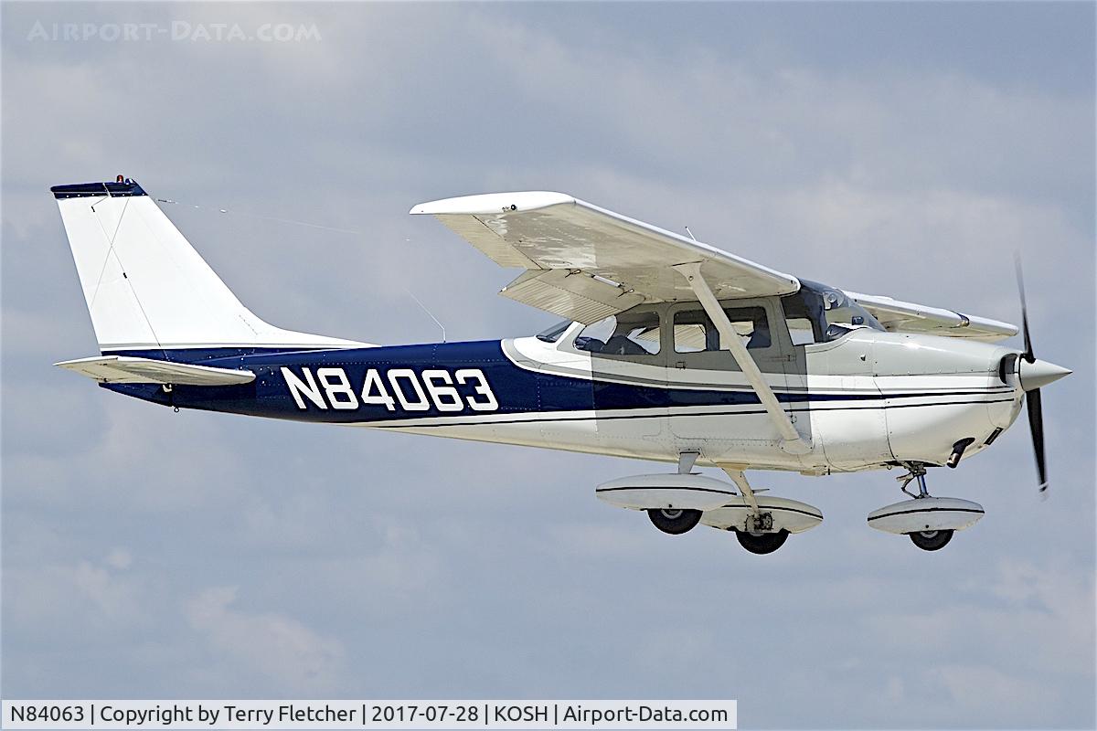 N84063, 1969 Cessna 172K Skyhawk C/N 17258320, at 2017 EAA AirVenture at Oshkosh