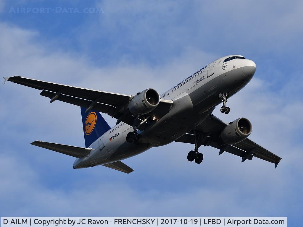 D-AILM, 1997 Airbus A319-114 C/N 694, LH1084 from Frankfurt (FRA) landing runway 23