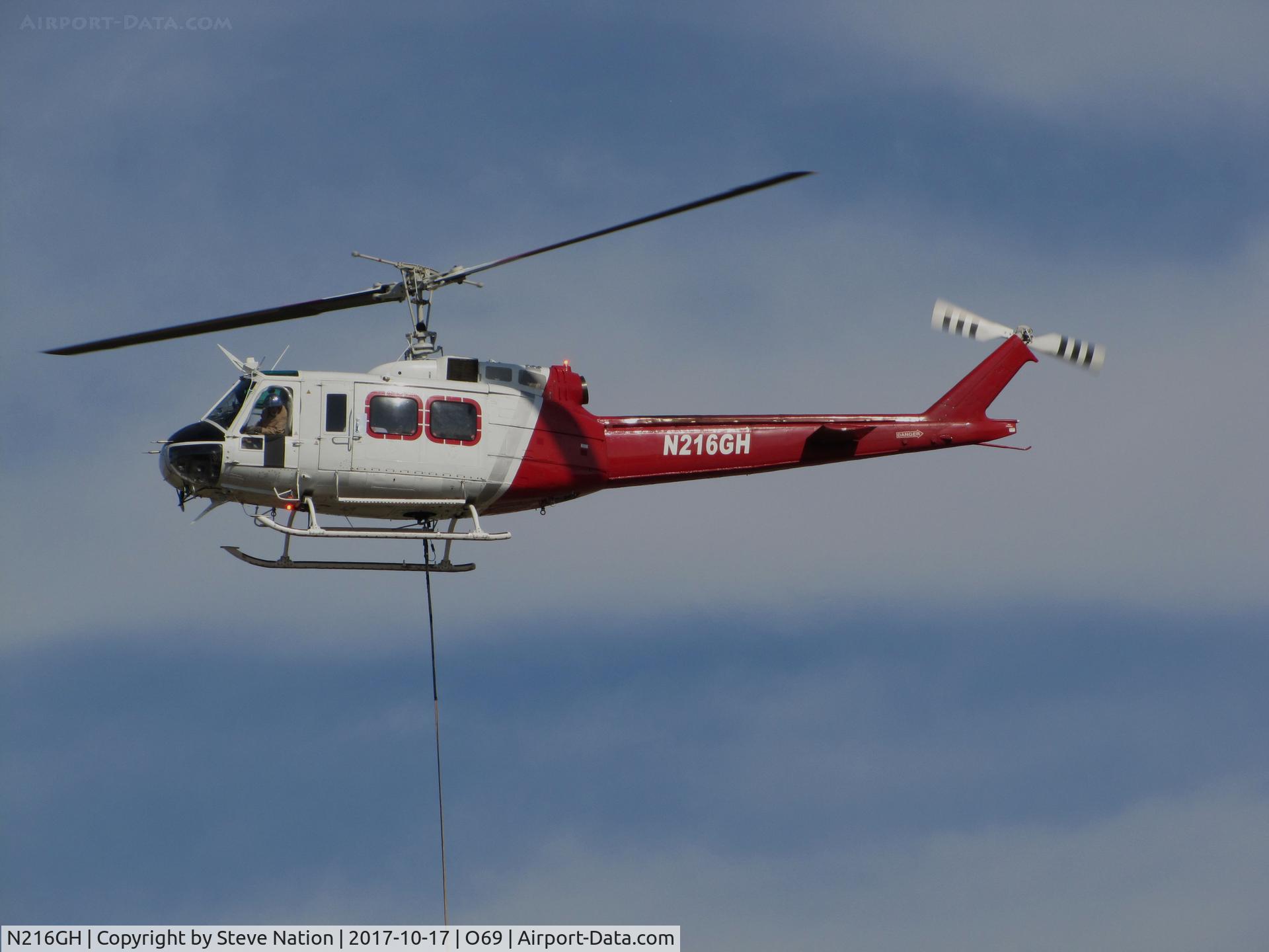 N216GH, 1969 Bell 205A-1++ C/N 30036, Rotorcraft Support Inc. (Van Nuys, CA) 1969 Bell 205A-1 returning to Petaluma Municipal Airport, CA temporary home base from making water drops on the devastating October 2017 Northern California wildfires