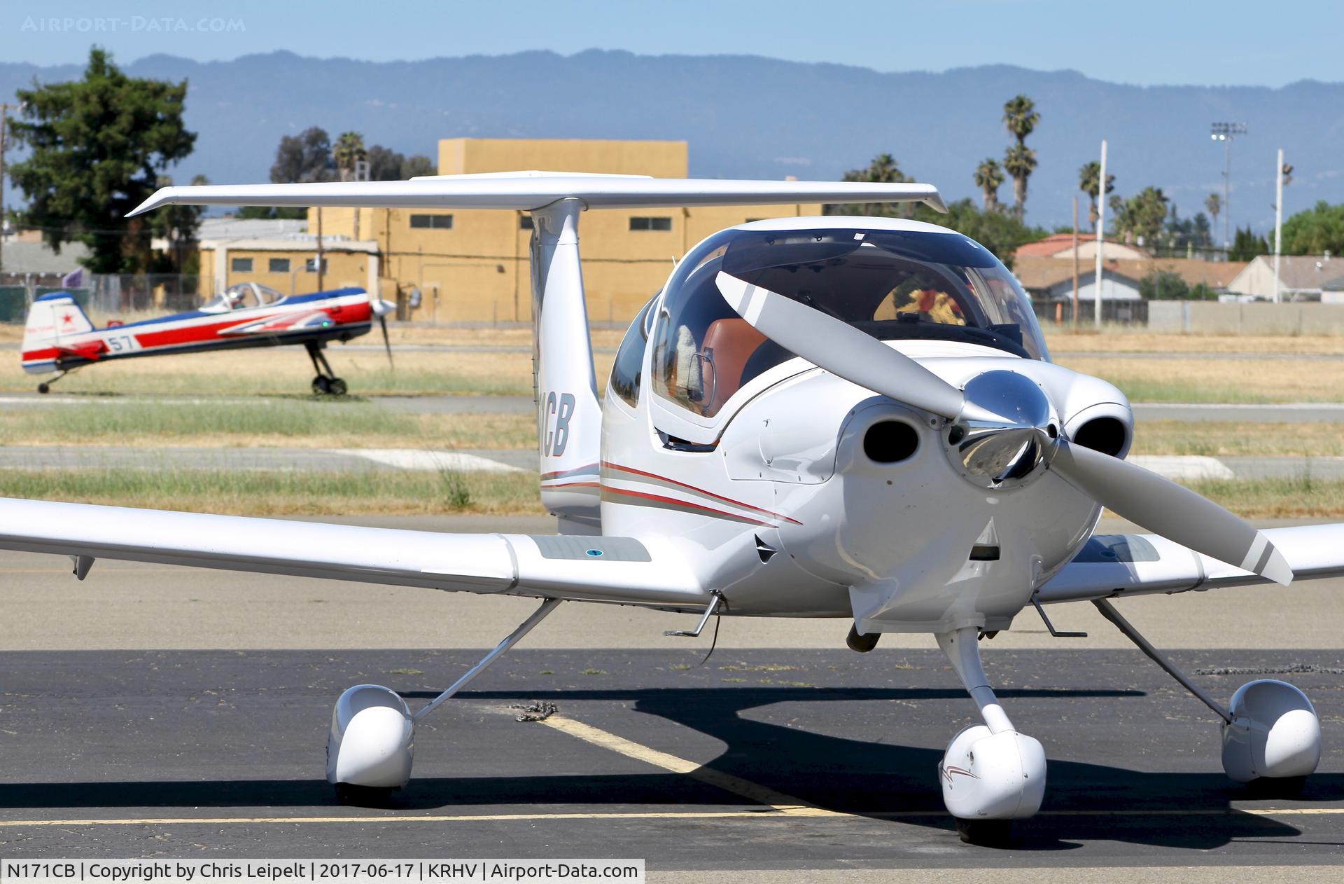 N171CB, 2008 Diamond DA-40 Diamond Star C/N 40.969, Locally-based 2008 Diamond Star 40 parked on the ramp for Young Eagles at Reid Hillview Airport, San Jose, CA.