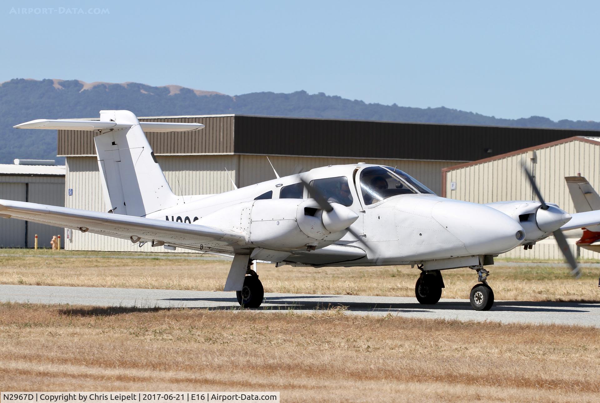 N2967D, 1979 Piper PA-44-180 Seminole C/N 44-7995321, RHV based 1979 Piper PA-44-180 taxing to the ramp at San Martin Airport, CA.