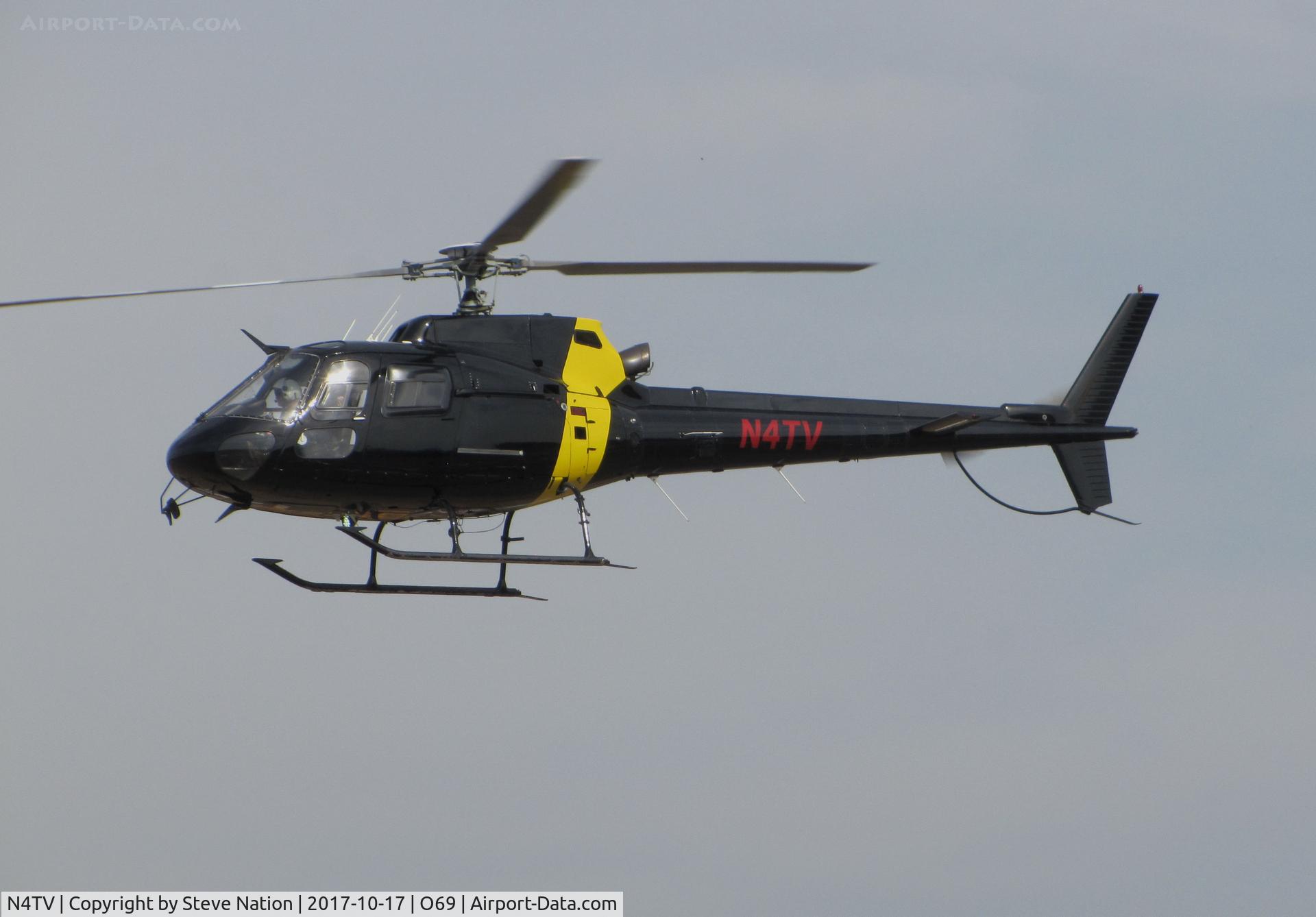 N4TV, 1996 Eurocopter AS-350B-2 Ecureuil Ecureuil C/N 2936, KNBC News 4 (Los Angeles, CA) 1996 Eurocopter AS-350B-2 in new black color scheme returning to Petaluma Municipal Airport, CA temporary home base after flight to cover the devastating October 2017 Northern California wildfires