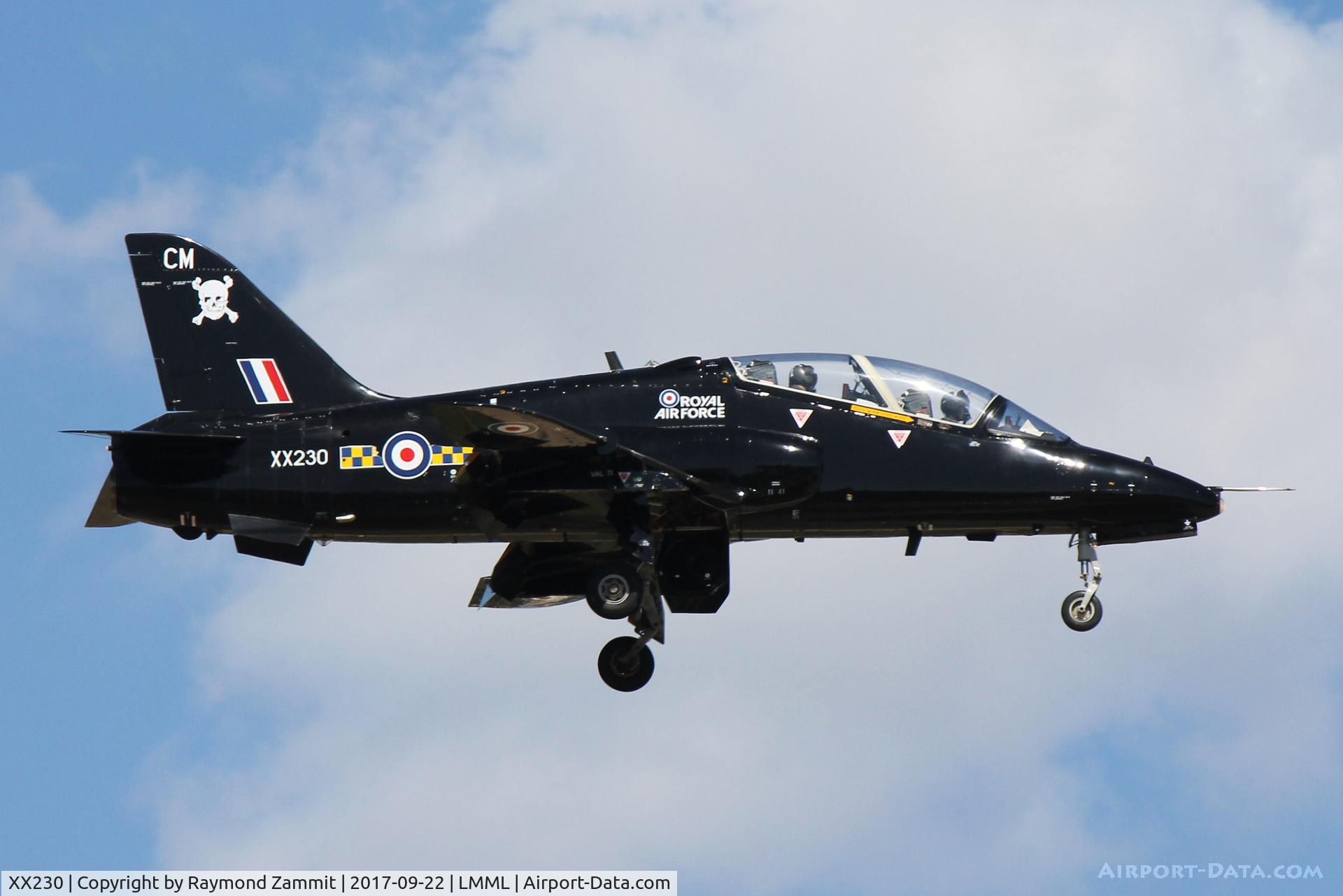 XX230, 1978 Hawker Siddeley Hawk T.1A C/N 066/312066, Hawker Siddeley Hawk T.1 XX230 100 Sqd RAF