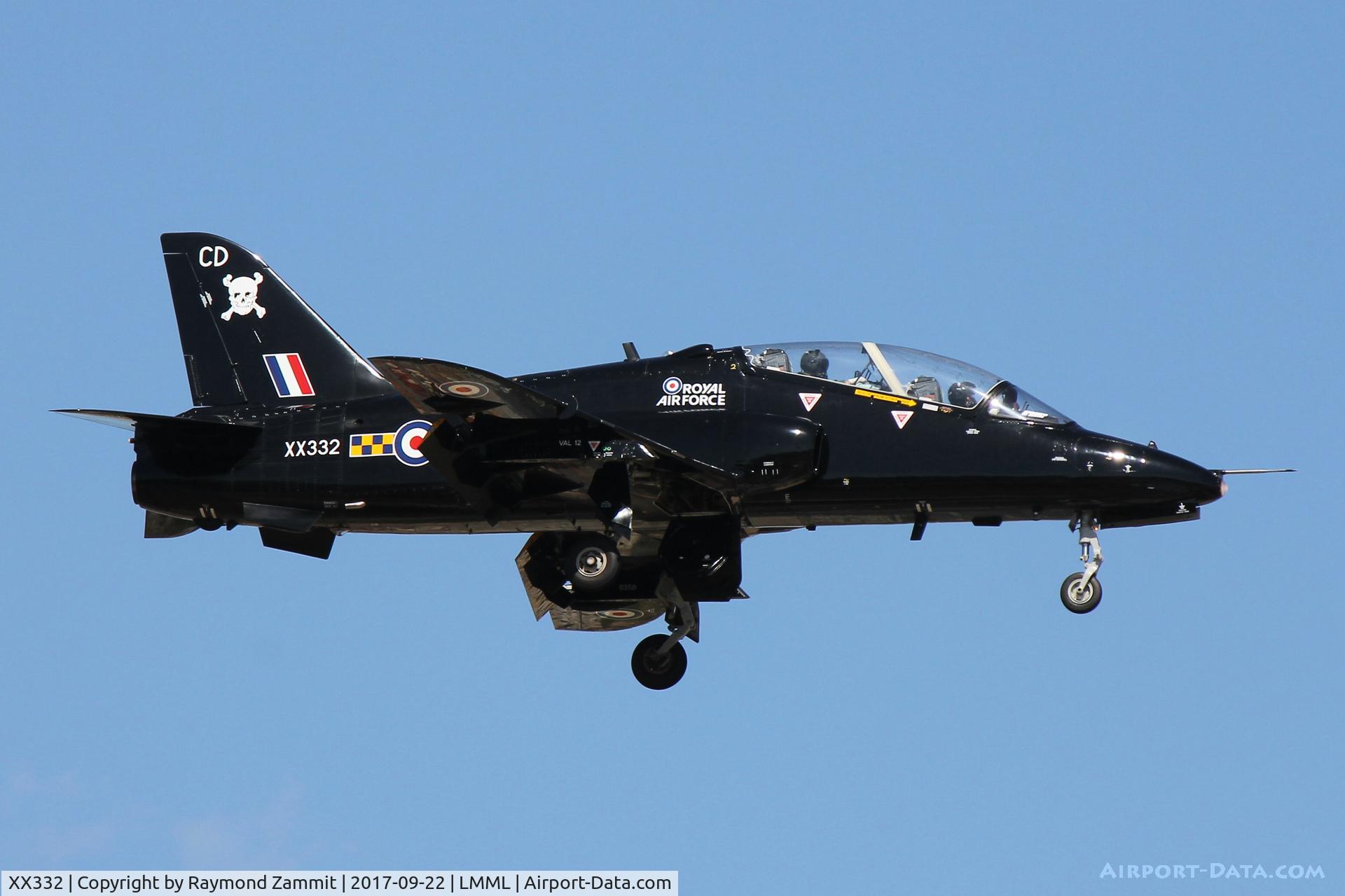 XX332, Hawker Siddeley Hawk T.1A C/N 41H-32156, Hawker Siddeley Hawk T.1A XX332/CD of 100 Sqd RAF