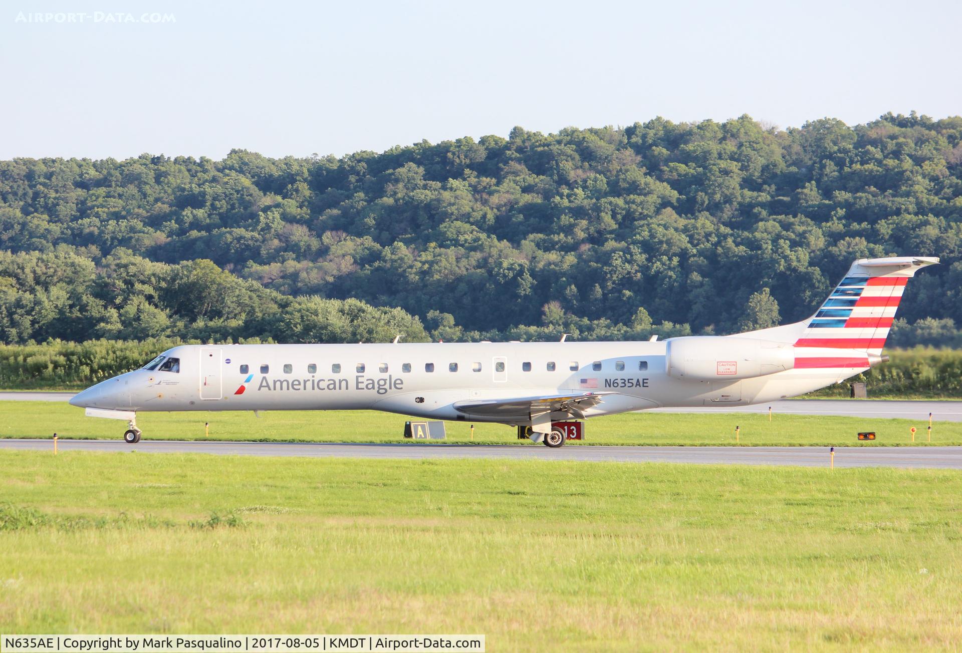 N635AE, 1999 Embraer ERJ-145LR (EMB-145LR) C/N 145158, EMB-145LR