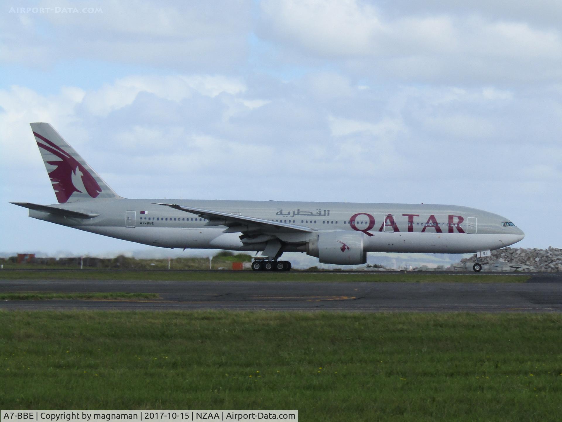 A7-BBE, 2009 Boeing 777-2DZ/LR C/N 36017, off she goes