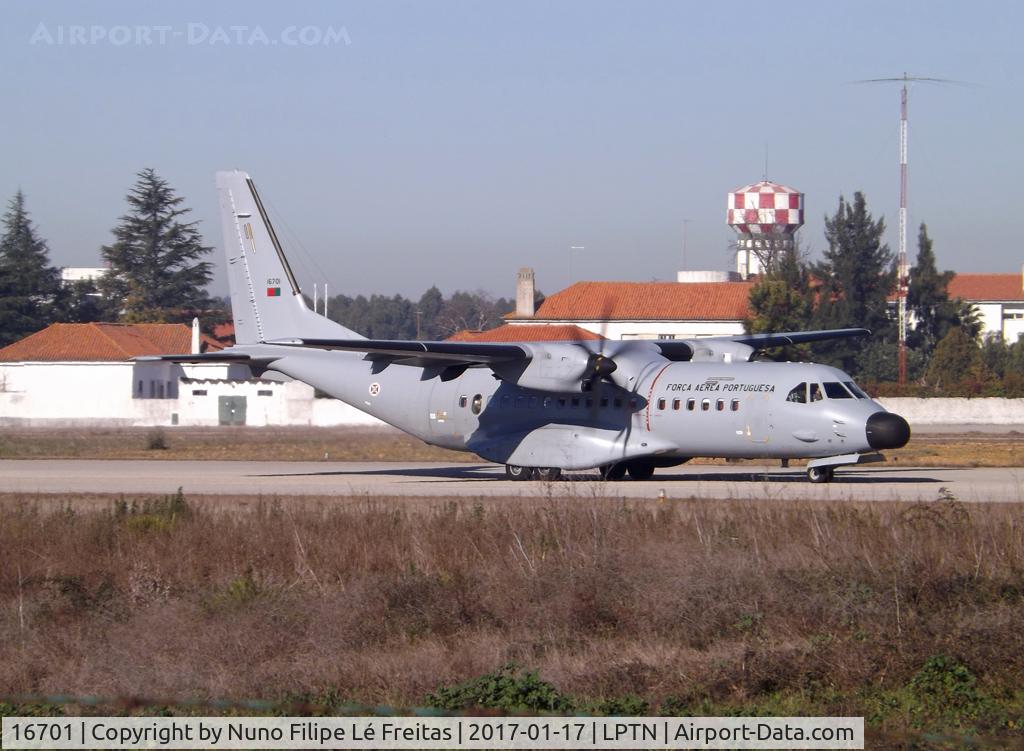 16701, CASA C-295M C/N 041, Landing.