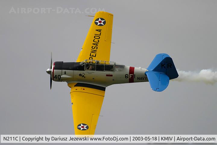 N211C, 1947 Stinson 108-1 Voyager C/N 108-1965, North American SNJ-6 C/N 121-42318 - Kevin Russo, N211C