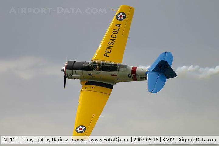 N211C, 1947 Stinson 108-1 Voyager C/N 108-1965, North American SNJ-6 C/N 121-42318 - Kevin Russo, N211C