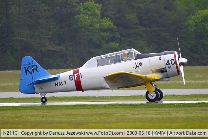 N211C, 1947 Stinson 108-1 Voyager C/N 108-1965, North American SNJ-6 C/N 121-42318 - Kevin Russo, N211C