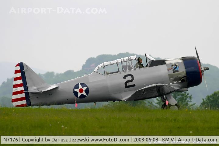 N7176, 1945 North American AT-6C Harvard IIA C/N 88-10154, North American Harvard Mk.II 