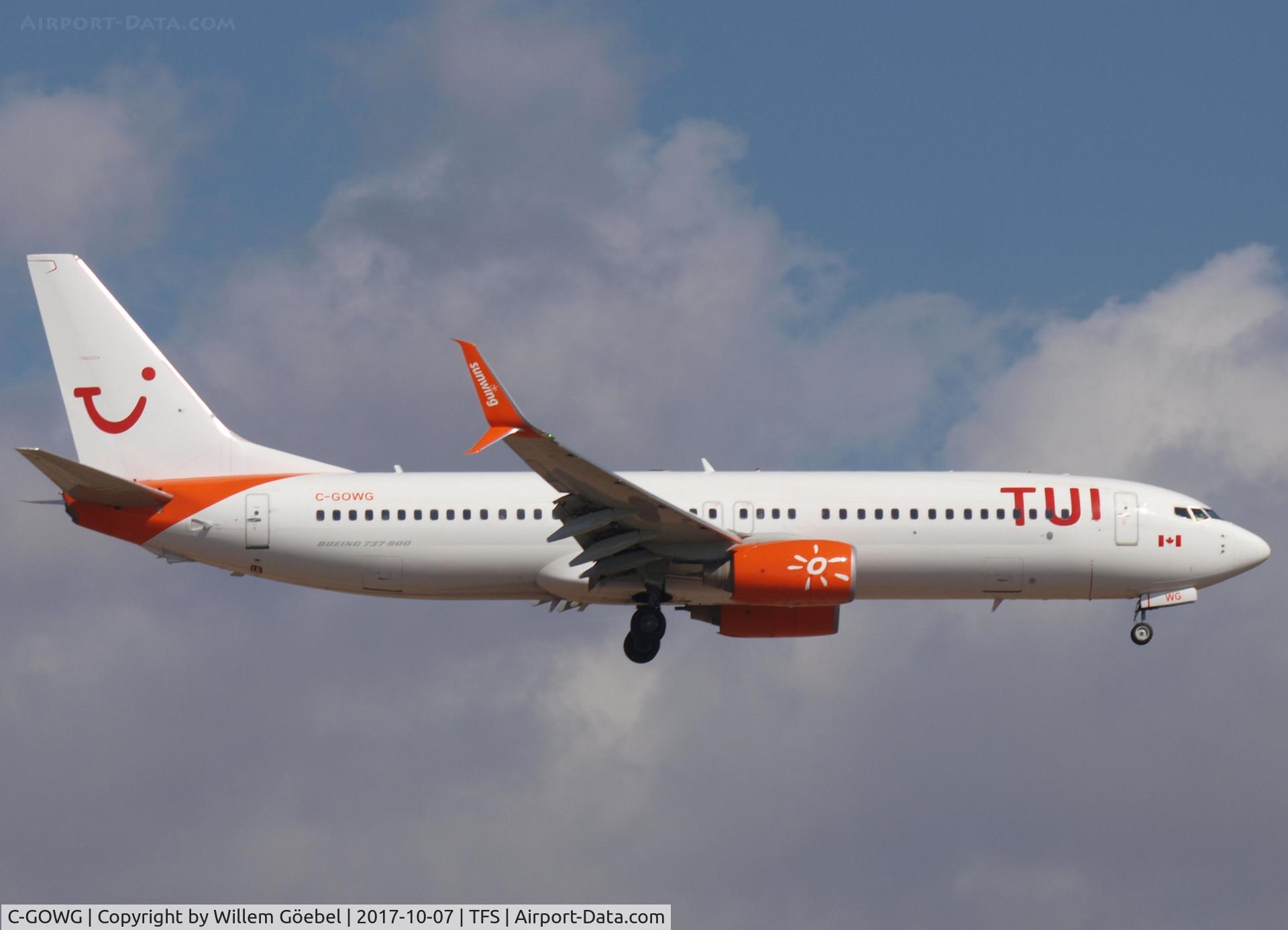 C-GOWG, 2010 Boeing 737-86J C/N 37757, Landing on TFS airport of Tenerife