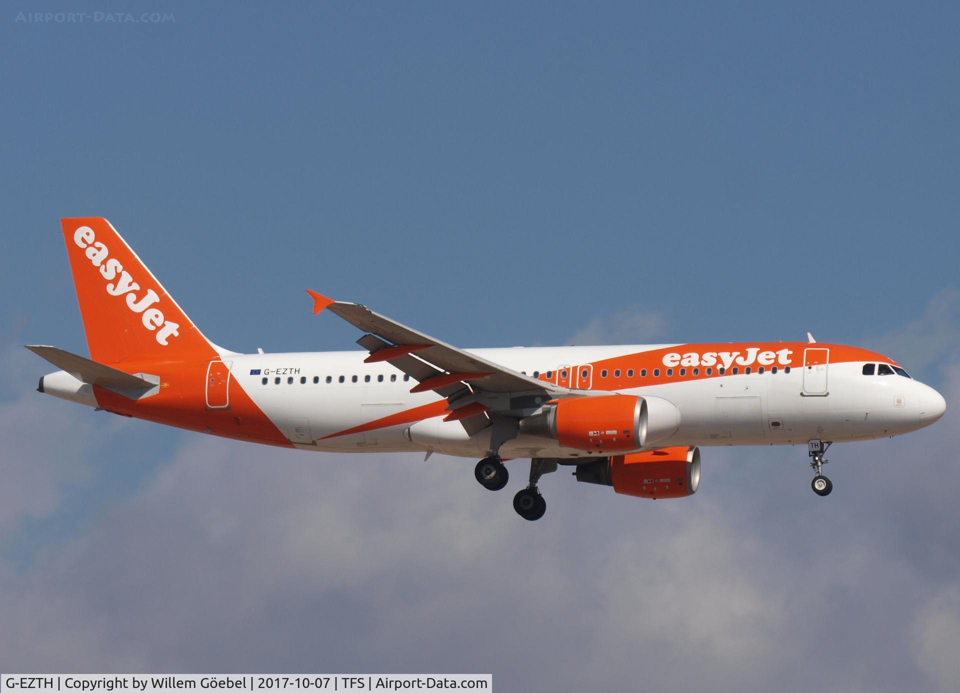 G-EZTH, 2009 Airbus A320-214 C/N 3953, Landing on TFS airport of Tenerife