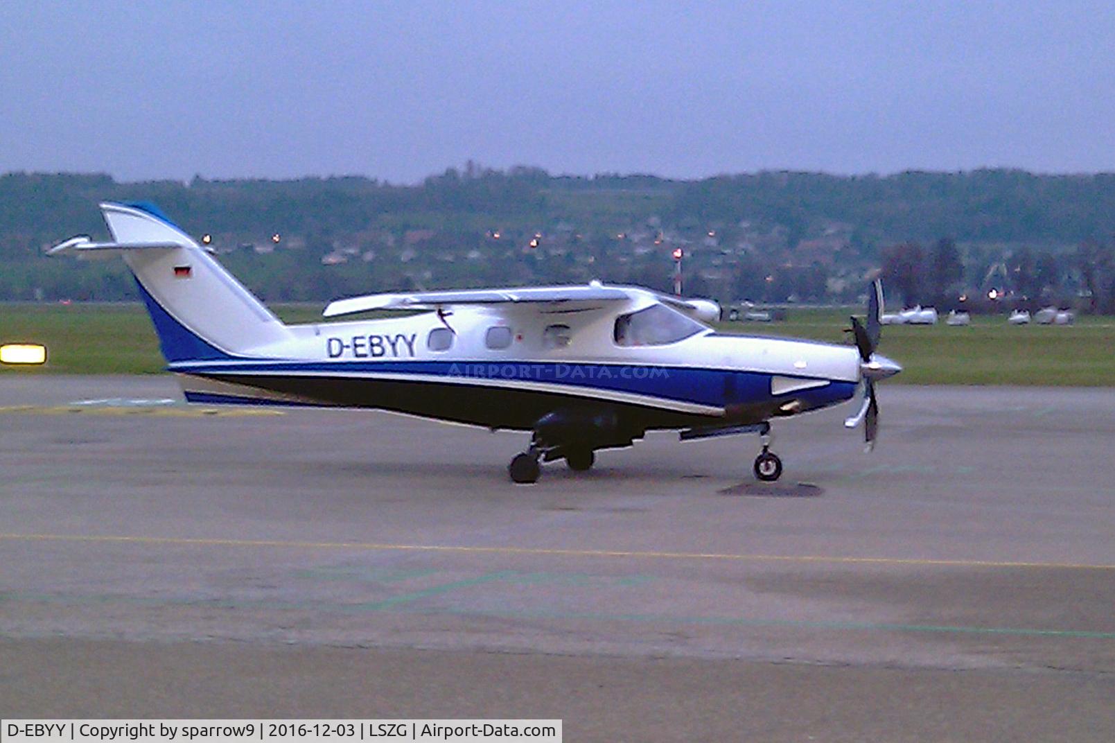 D-EBYY, Extra EA-500 C/N 1007, On a winter day at Grenchen
