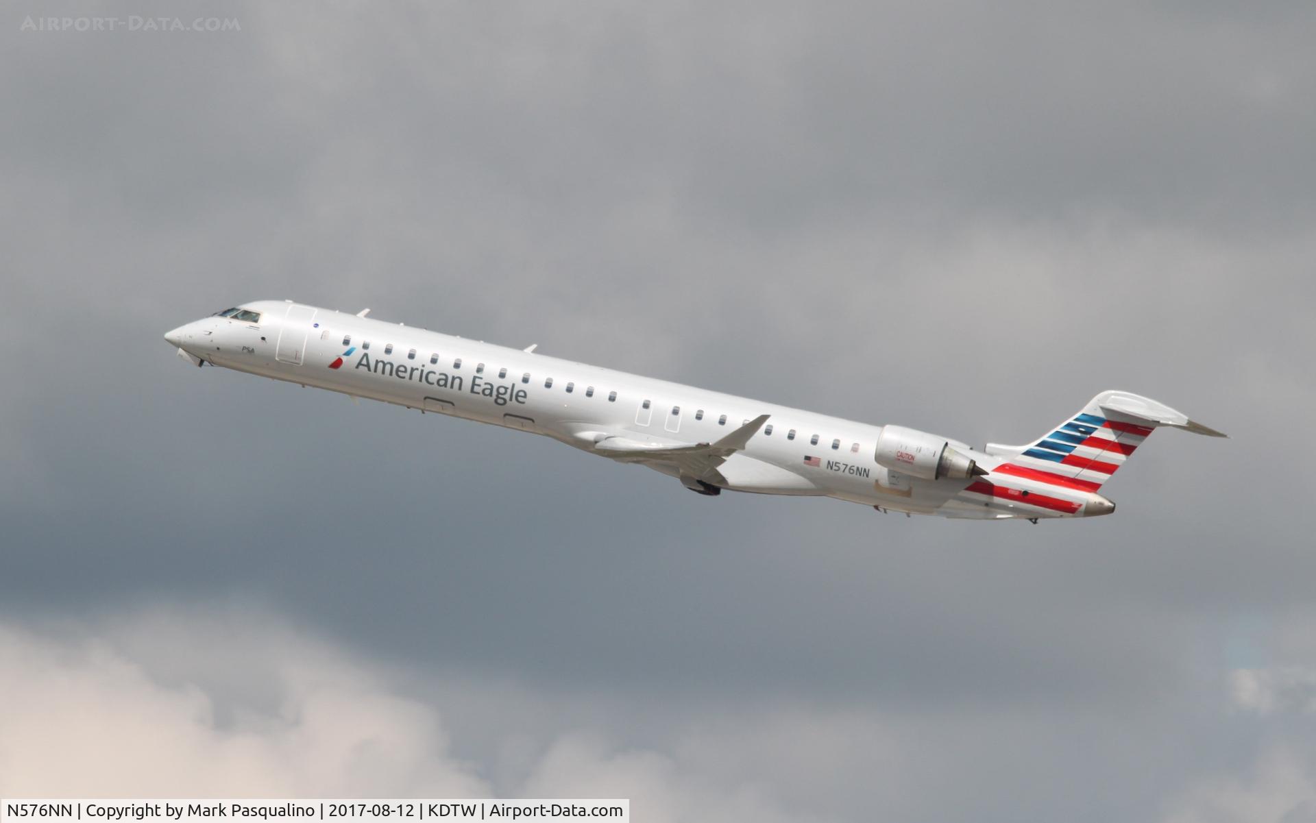 N576NN, 2015 Bombardier CRJ-900LR (CL-600-2D24) C/N 15367, CL-600-2D24