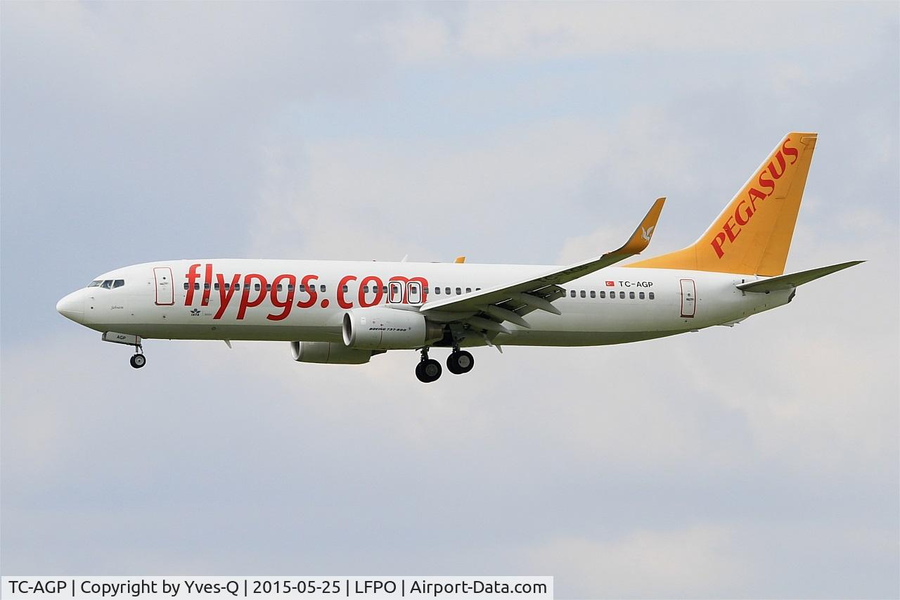 TC-AGP, 2011 Boeing 737-82R C/N 40728, Boeing 737-82L, Short approach Rwy 26, Paris-Orly Airport (LFPO-ORY)