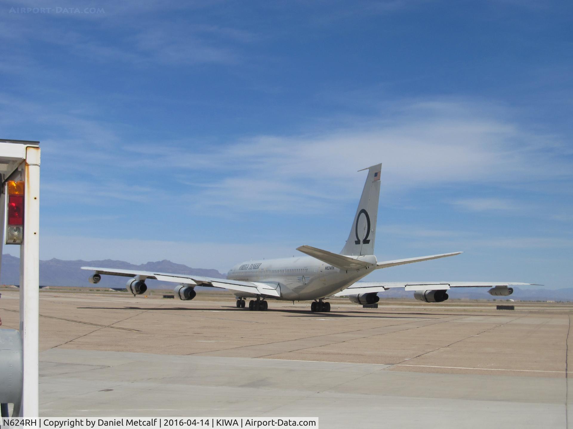N624RH, 1968 Boeing 707-338C C/N 19624, Phoenix-Mesa Gateway Airport