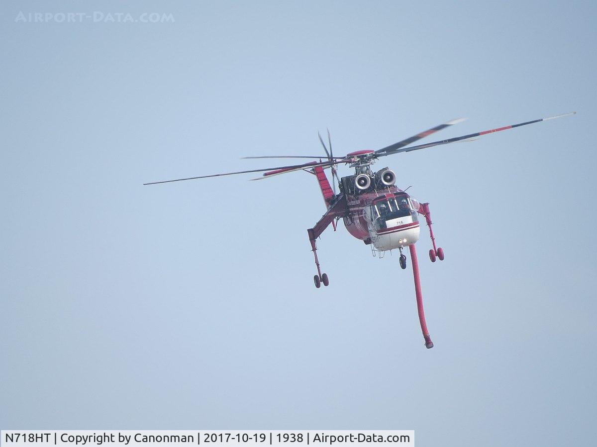 N718HT, 1969 Sikorsky CH-54B Tarhe C/N 64-074, Landing