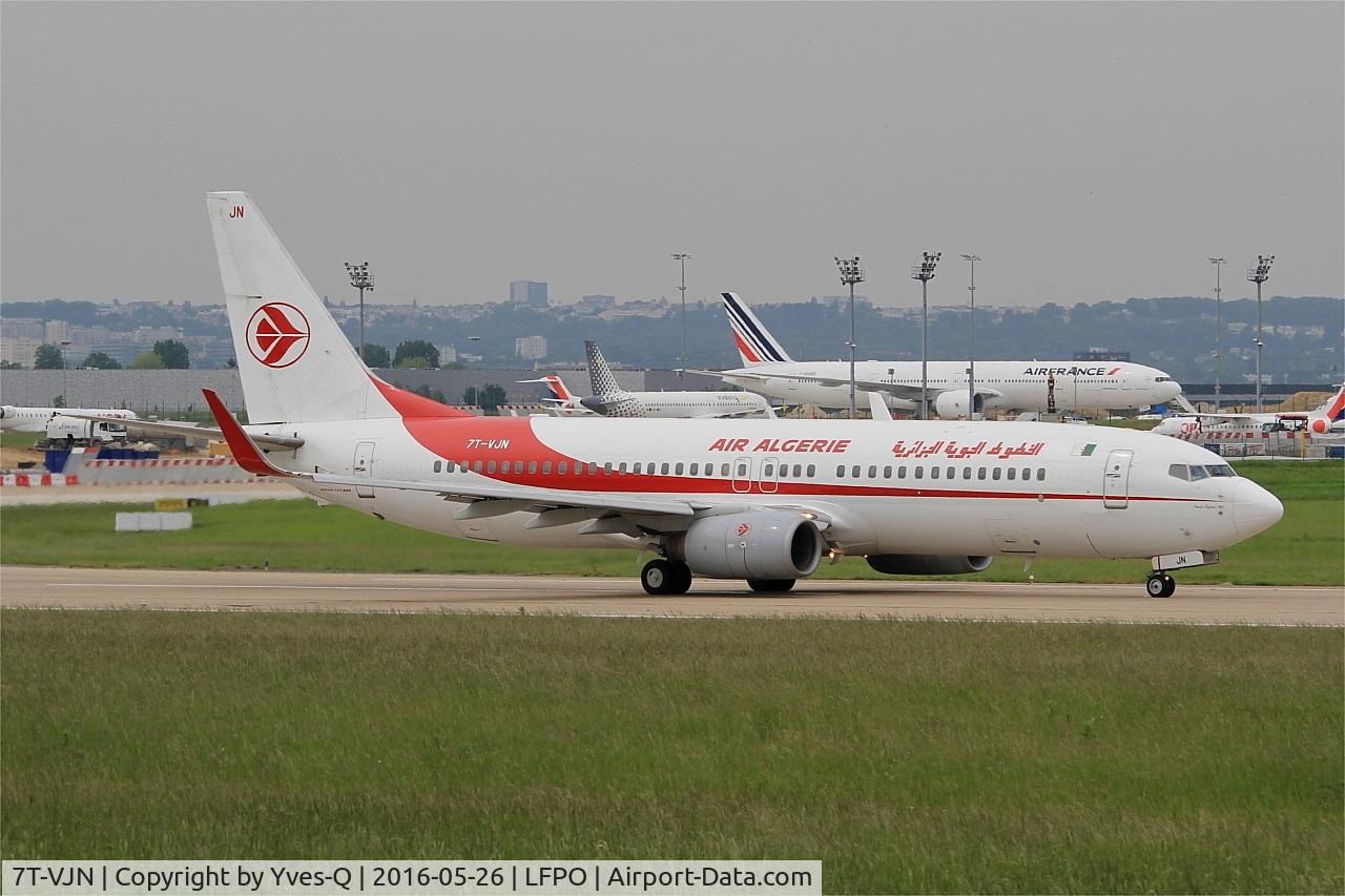7T-VJN, 2001 Boeing 737-8D6 C/N 30206, Boeing 737-8D6, Take off run rwy 08, Paris-Orly airport (LFPO-ORY)