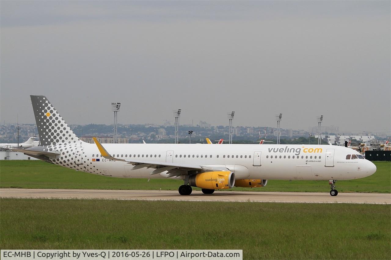 EC-MHB, 2015 Airbus A321-231 C/N 6691, Airbus A321-231, Take off run rwy 08, Paris-Orly airport (LFPO-ORY)