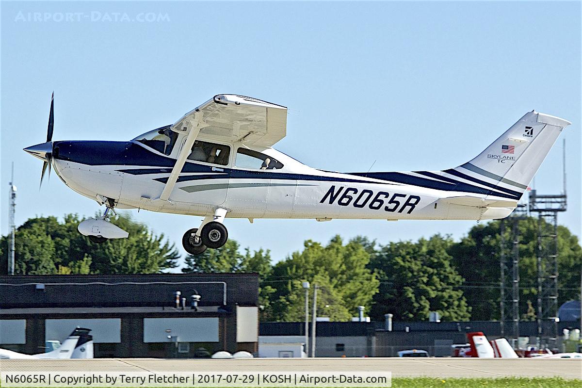 N6065R, 2006 Cessna T182T Turbo Skylane C/N T18208604, at 2017 EAA AirVenture at Oshkosh