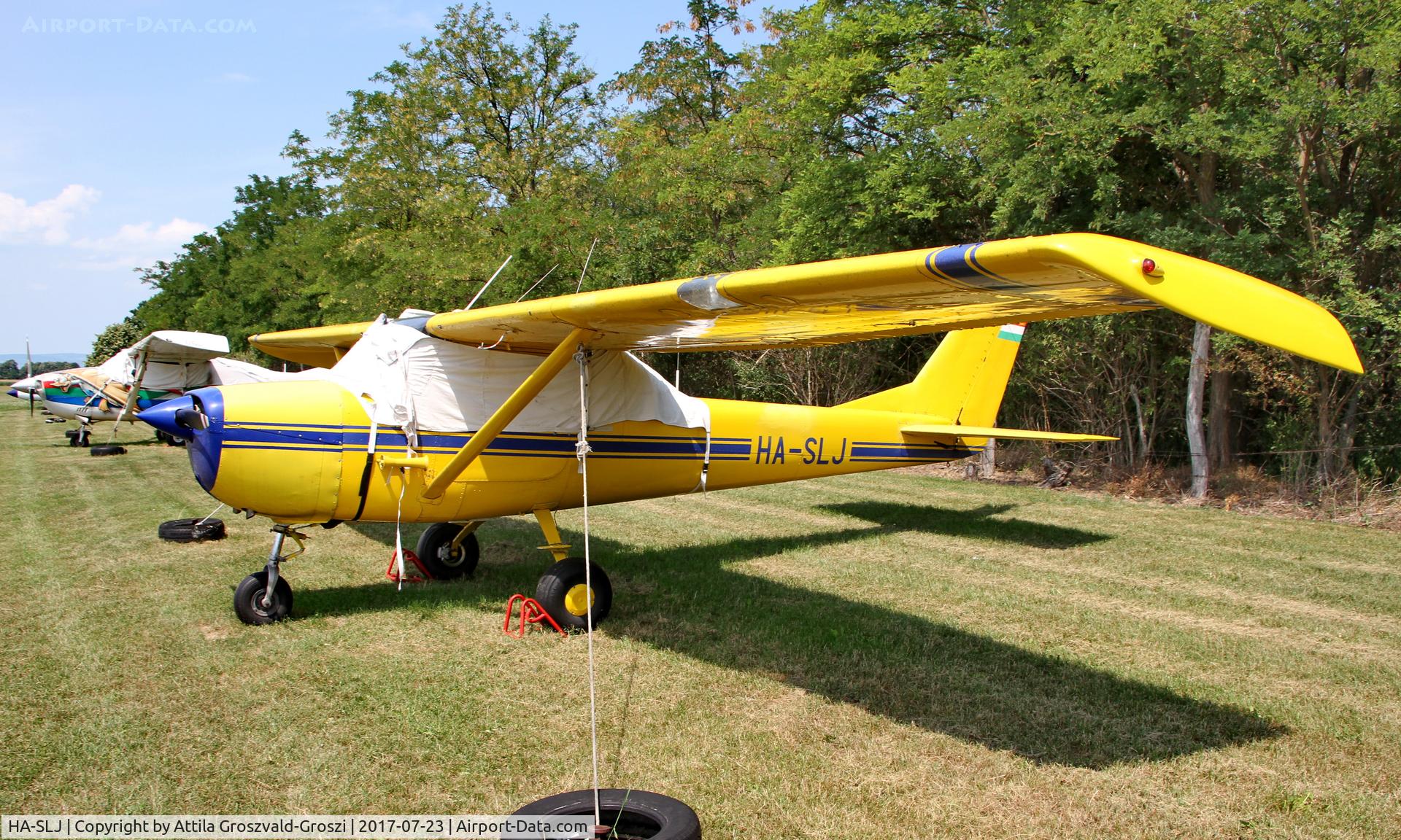 HA-SLJ, 1965 Cessna 150F C/N 150-62039, Siófok-Papkutapuszta Airfield, Hungary