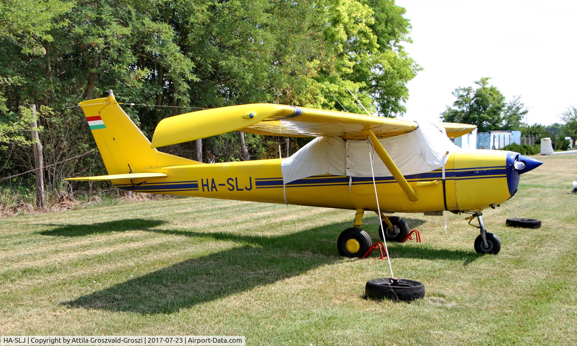 HA-SLJ, 1965 Cessna 150F C/N 150-62039, Siófok-Papkutapuszta Airfield, Hungary