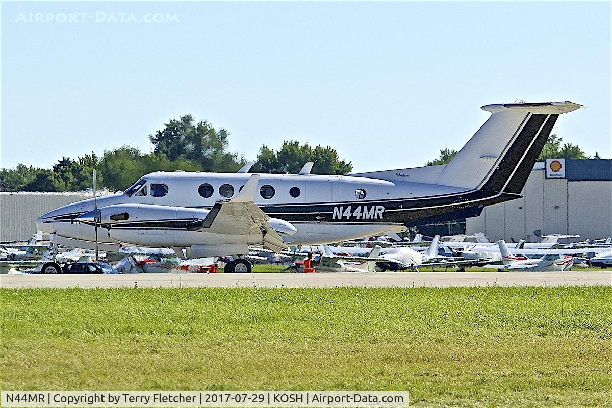 N44MR, 1981 Beechcraft B200C Super King Air C/N BL-27, at 2017 EAA AirVenture at Oshkosh