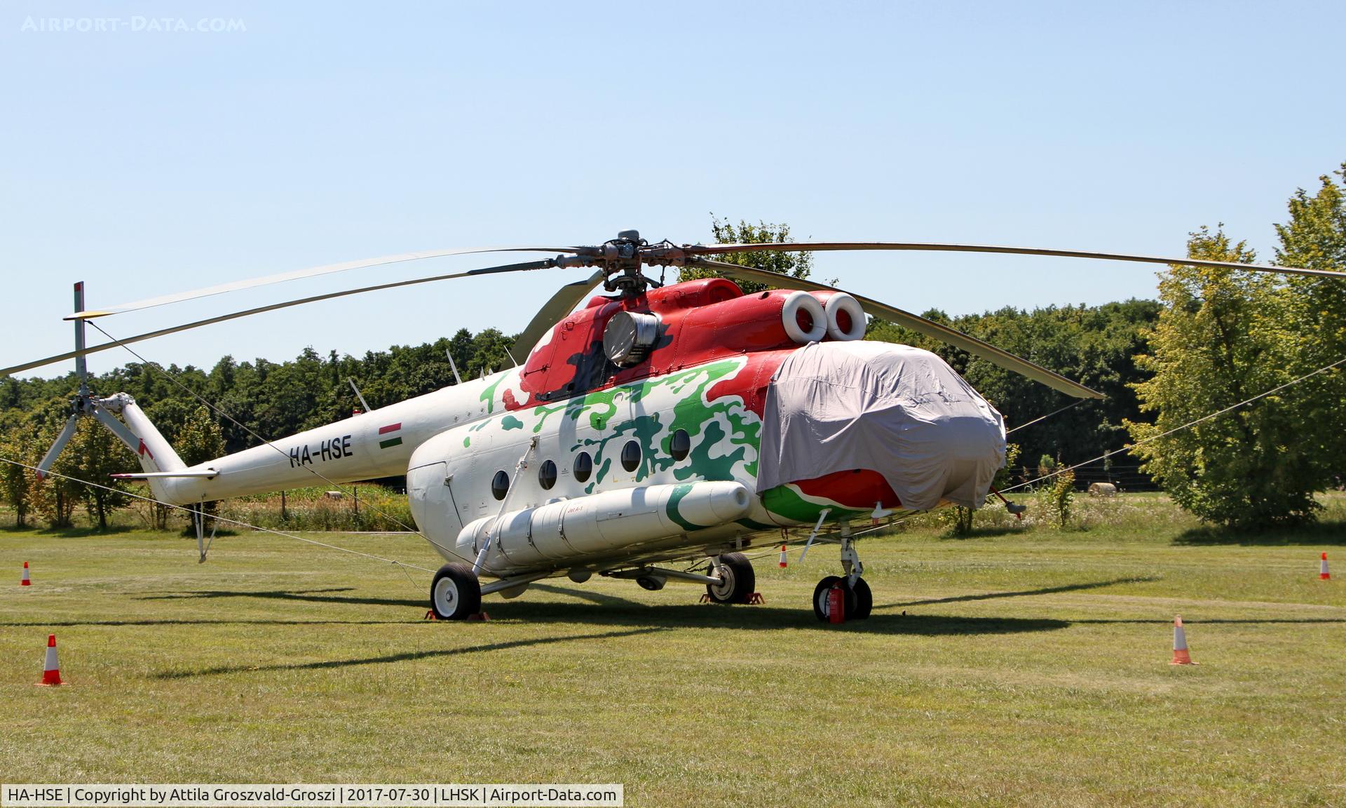 HA-HSE, 1984 Mil Mi-8T Hip C/N 98417135, Siófok-Kiliti Airport, Hungary