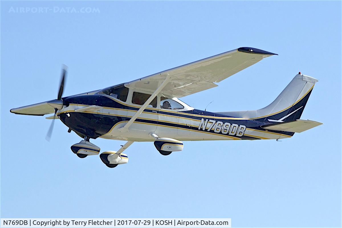 N769DB, 1979 Cessna 182Q Skylane C/N 18267001, at 2017 EAA AirVenture at Oshkosh