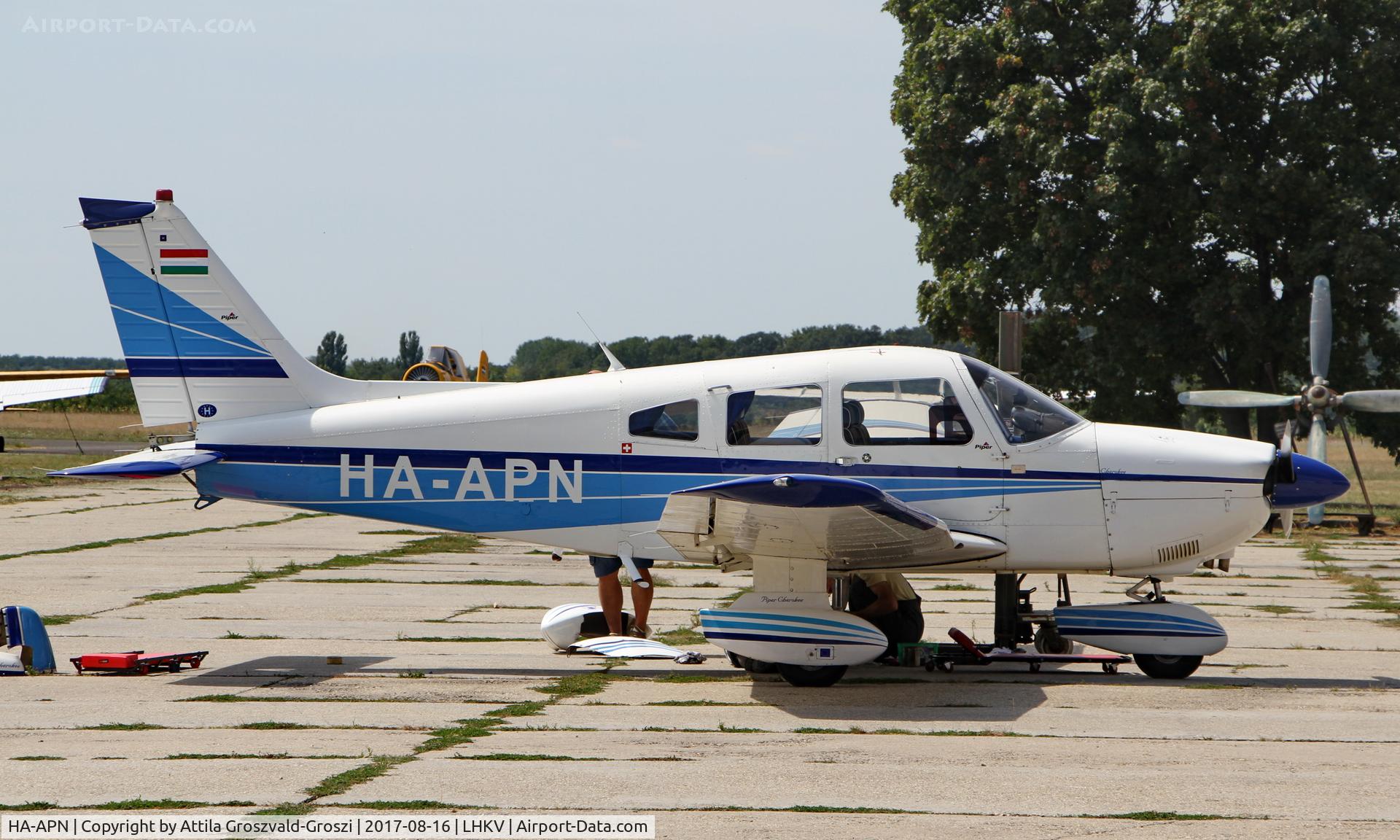 HA-APN, 1980 Piper PA-28-181 Cherokee Archer II C/N 28-8090277, Kaposújlak Airport, Hungary