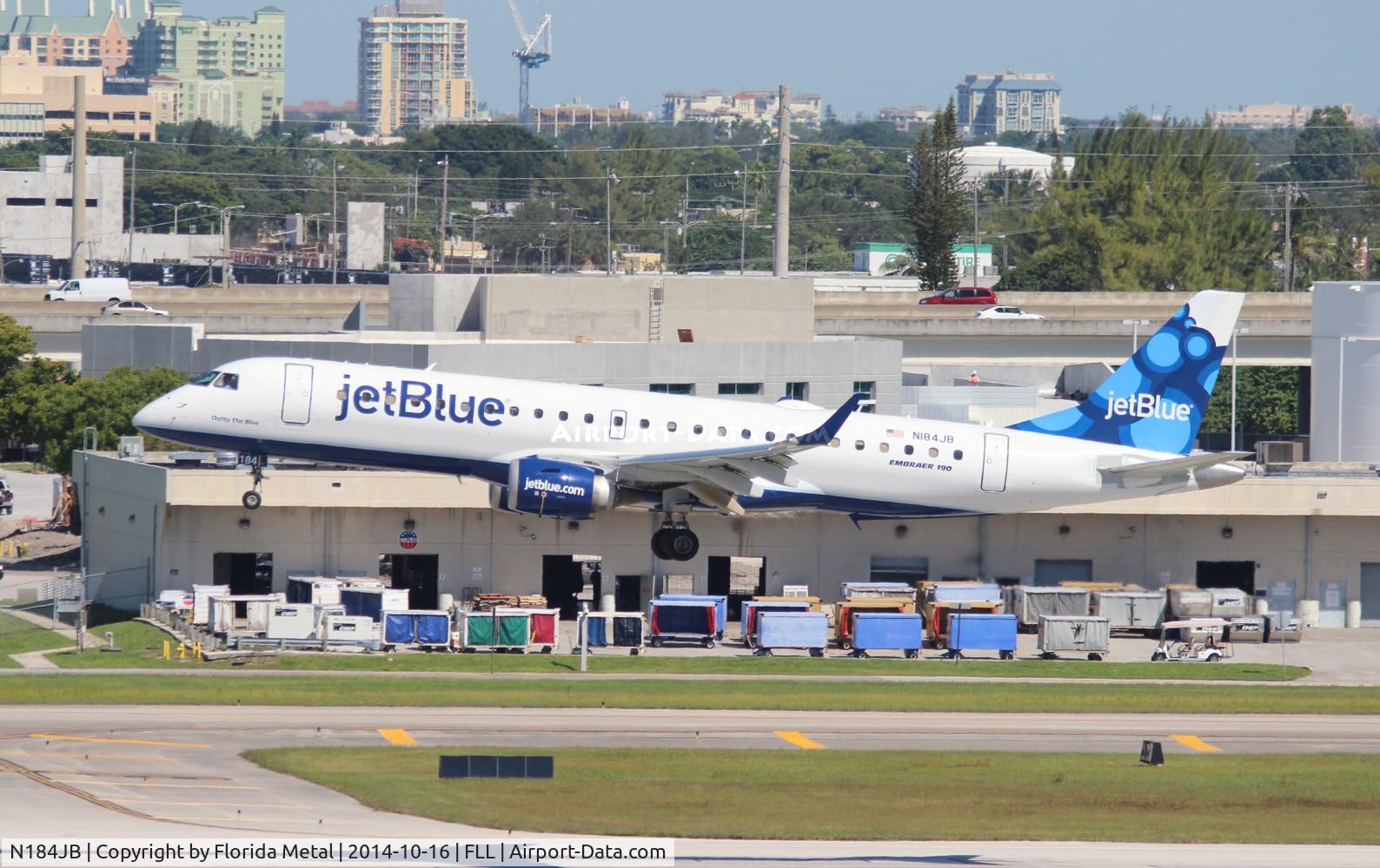 N184JB, 2005 Embraer 190AR (ERJ-190-100IGW) C/N 19000008, Jet Blue