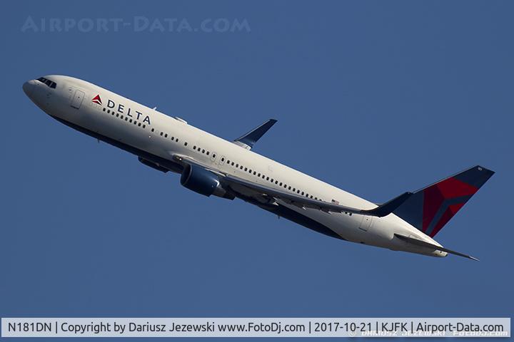 N181DN, 1992 Boeing 767-332 C/N 25986, Boeing 767-332/ER - Delta Air Lines  C/N 25986, N181DN