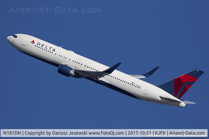 N181DN, 1992 Boeing 767-332 C/N 25986, Boeing 767-332/ER - Delta Air Lines  C/N 25986, N181DN