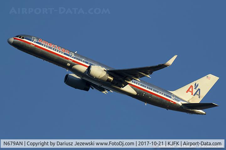 N679AN, 1999 Boeing 757-223F C/N 29589, Boeing 757-223 - American Airlines  C/N 29589, N679AN